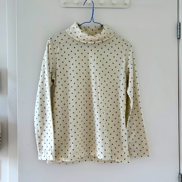 Cute and soft turtleneck - Picture 1 of 1